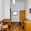 Babel Hostel, Dworzec PKP, Rynek