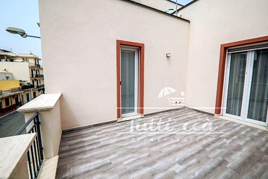 Tutti ccà Airport Rooms