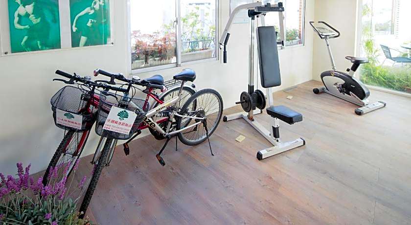 Cambridge Hotel Yung Kong