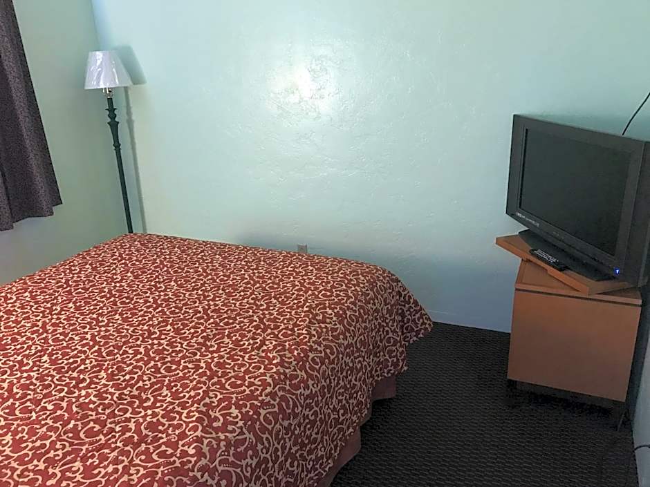 Klamath Motor Lodge