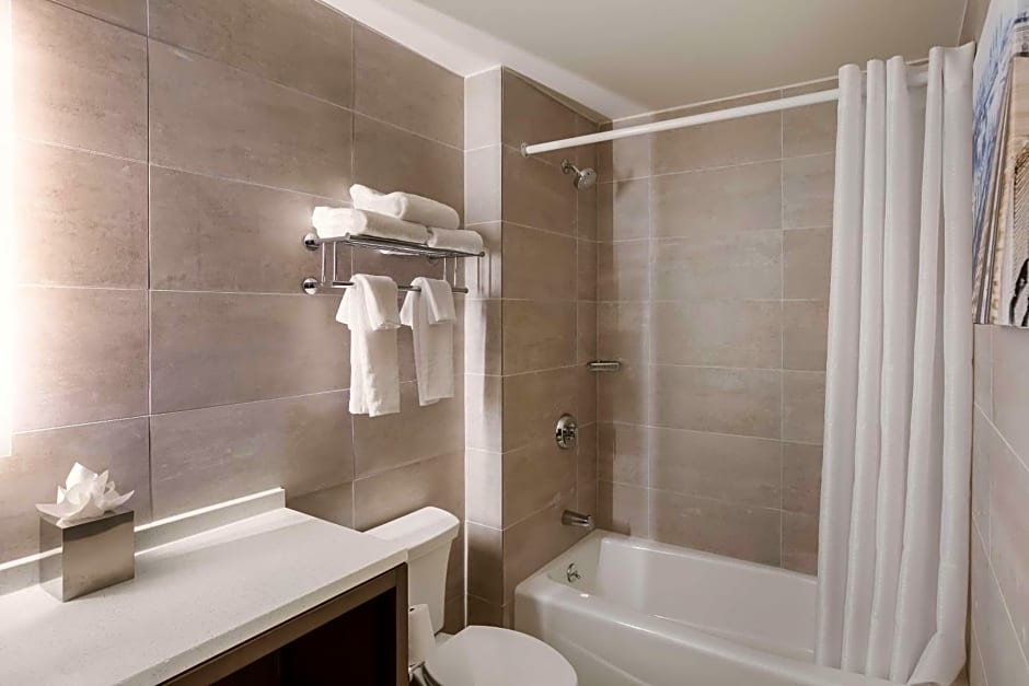 Best Western Plus Executive Residency Bronx