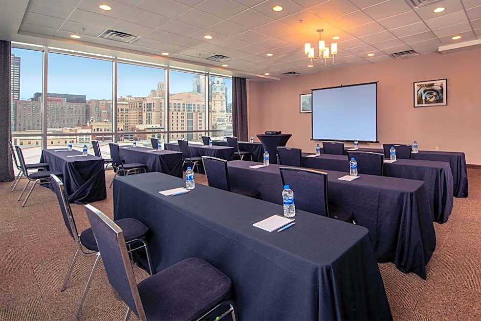 Four Points By Sheraton Philadelphia City Center