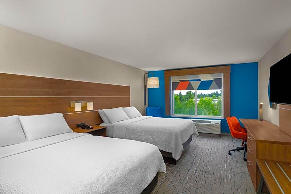 Holiday Inn Express & Suites Salem North-Keizer By IHG