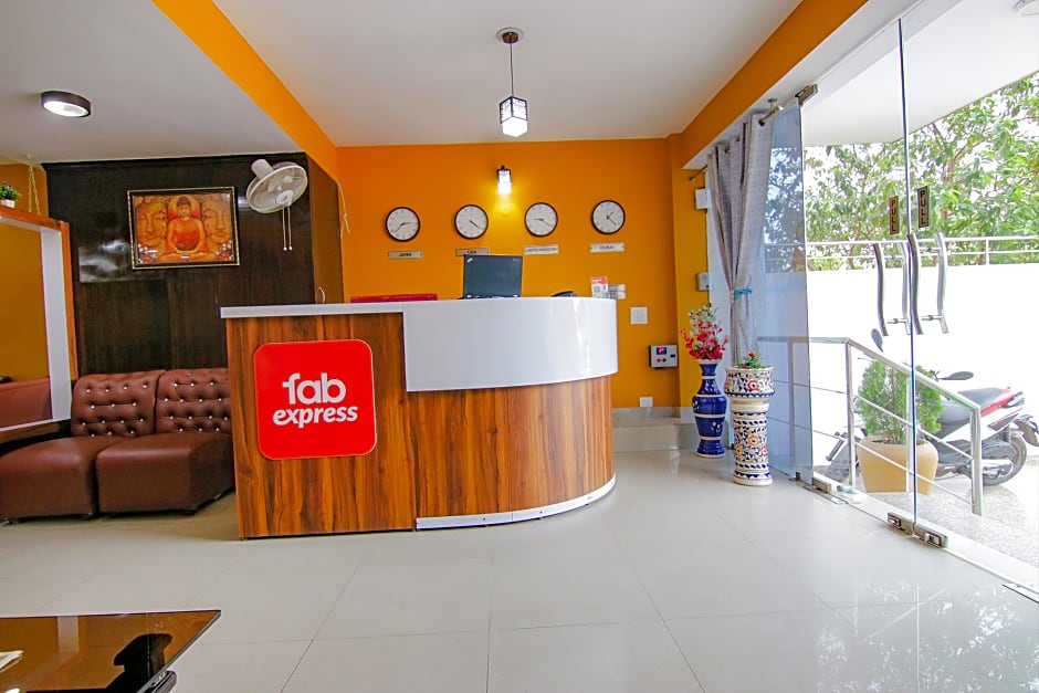 FabExpress Rumaisa Residency