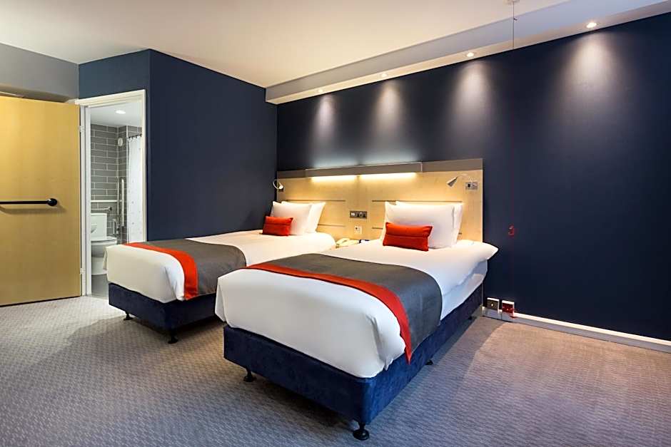 Holiday Inn Express London - Watford Junction By IHG