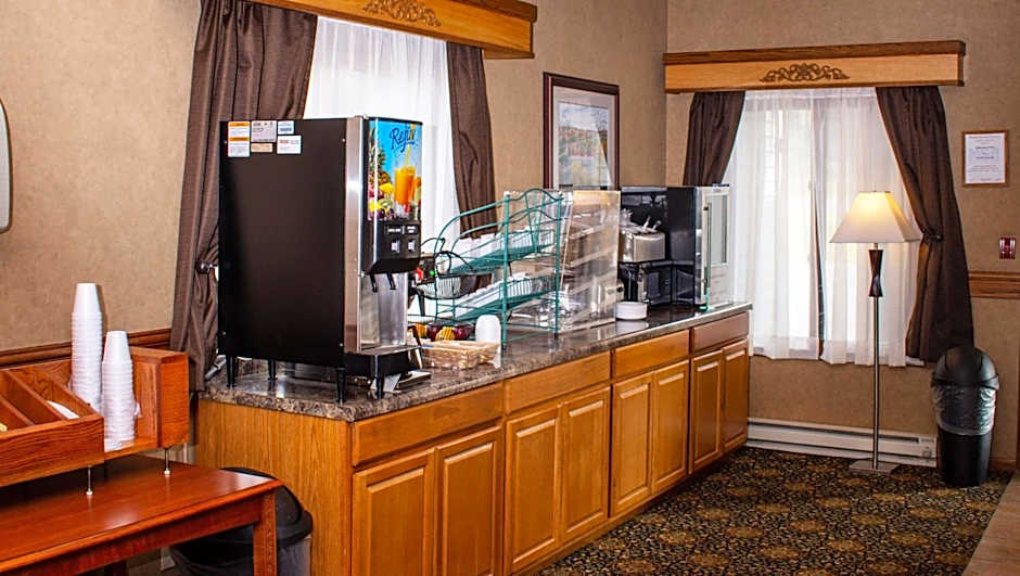 Magnuson Hotel Country Inn