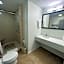 Super 8 by Wyndham McAllen/Downtown