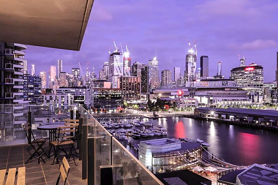 AKOM AT Docklands