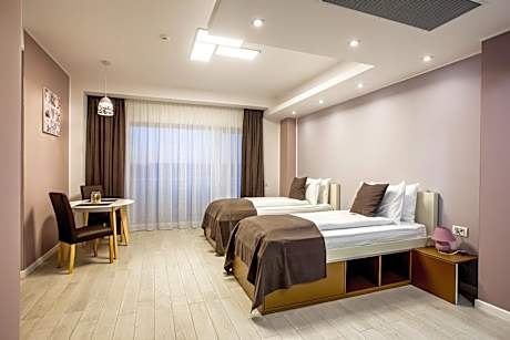 Apartment with Twin Beds