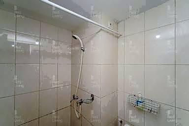 RedLiving Apartemen Springlake Summarecon - Kamarku Tower Azolla