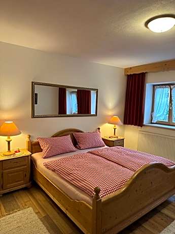 Comfort Triple Room with Shower