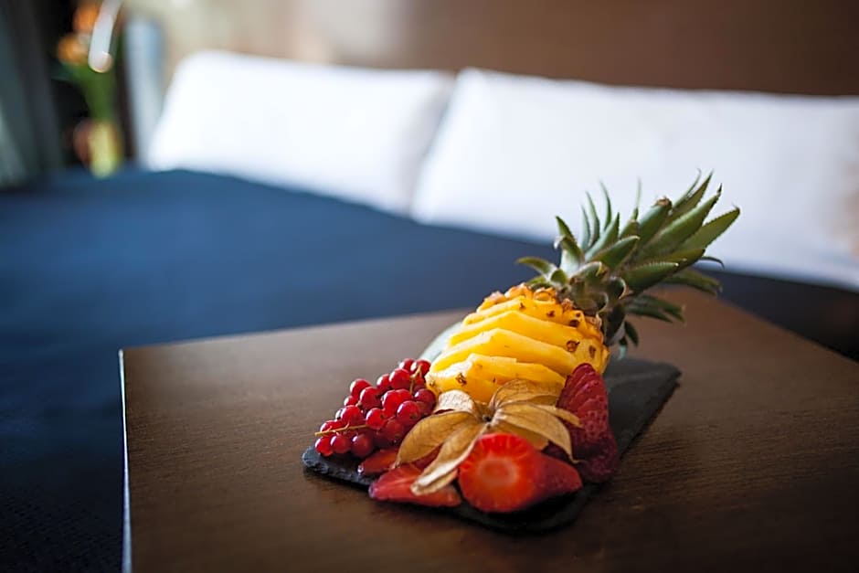 täCH Madrid Airport