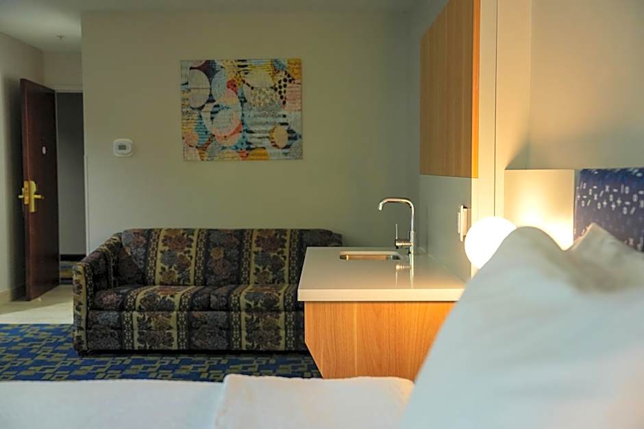 Microtel Inn & Suites by Wyndham Hagerstown by I-81