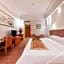 Zhujiang Hotel