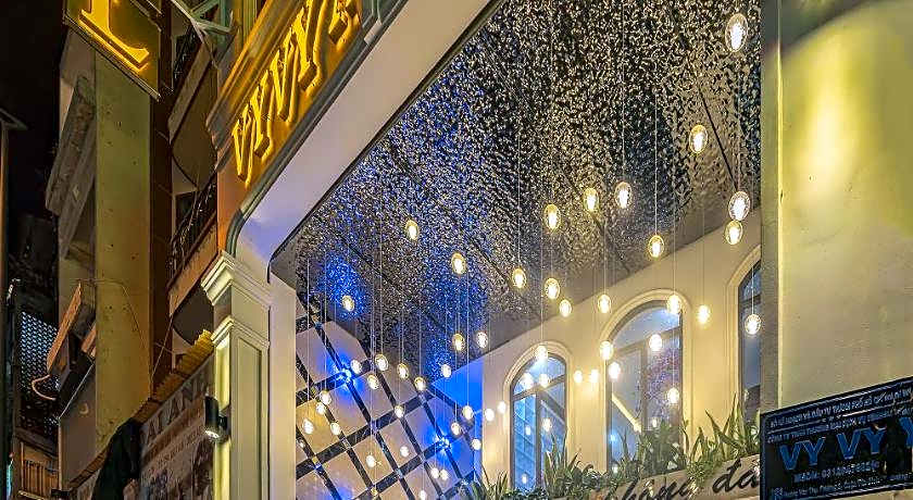 Collection O VyVy Airport Hotel