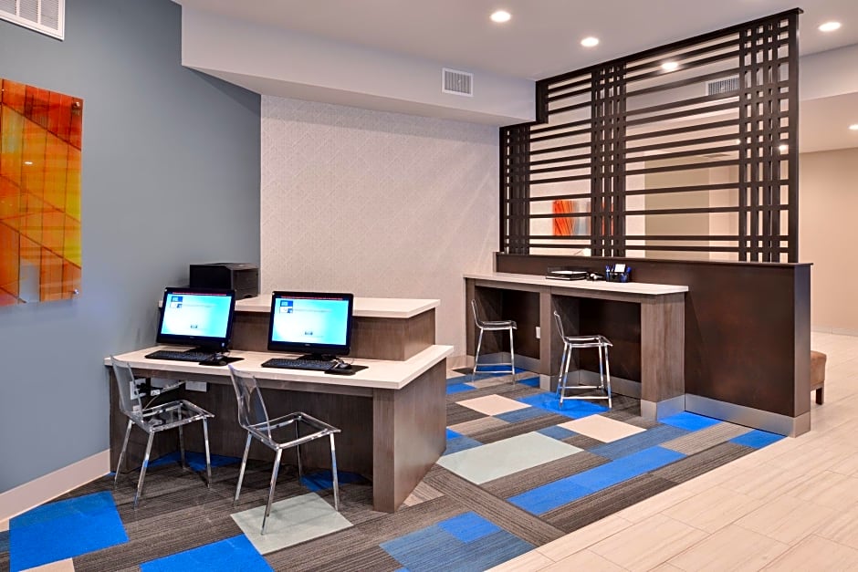 Holiday Inn Express & Suites Houston E - Pasadena By IHG