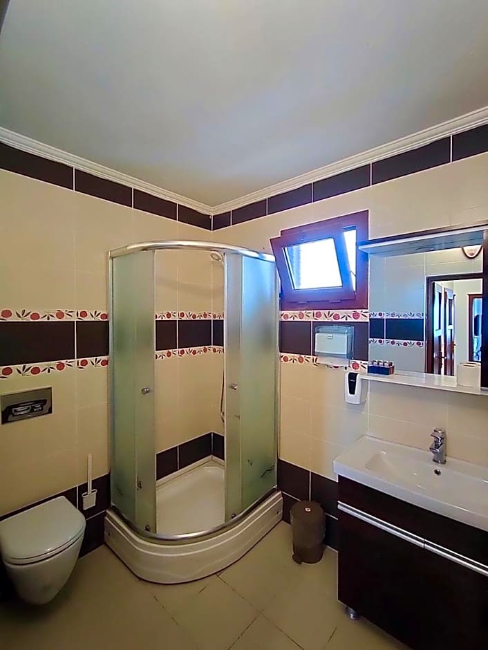 Erom Otel