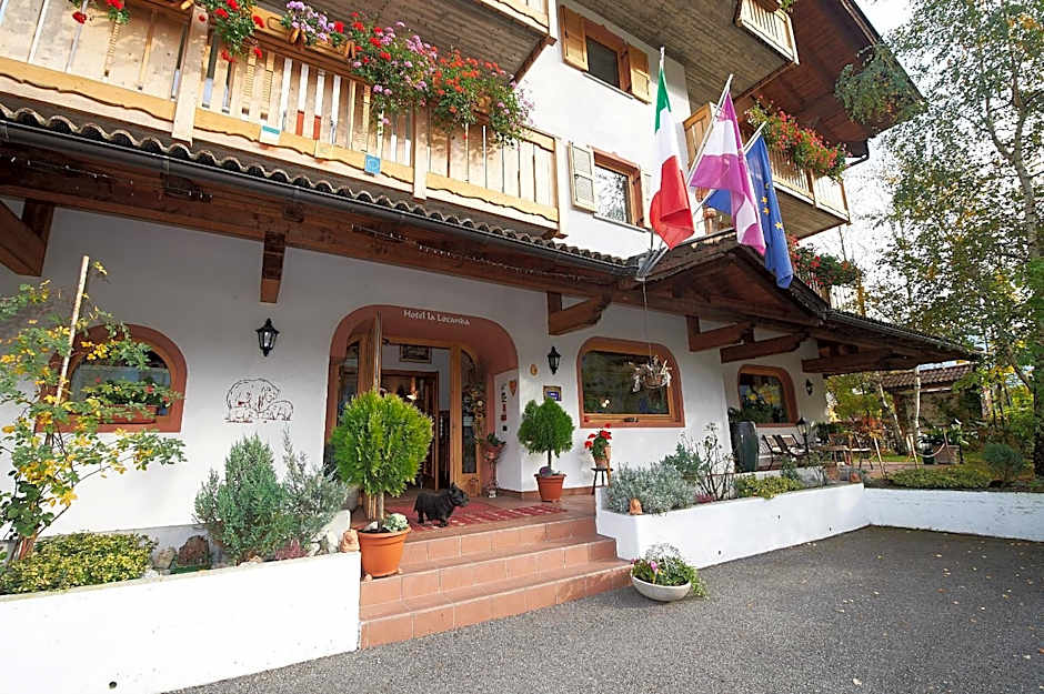HOTEL La Locanda