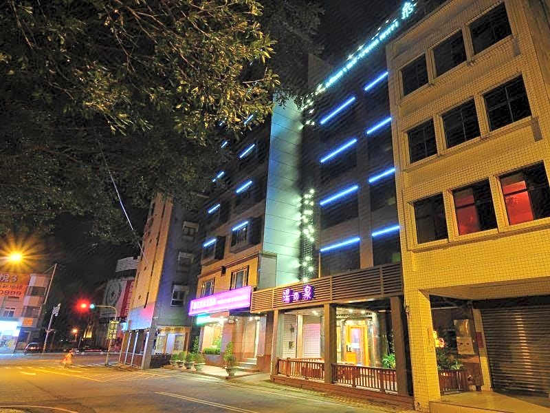 Baron's Hot Spring Hotel