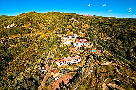 Renaissance by Marriott Tuscany Il Ciocco Resort & Spa