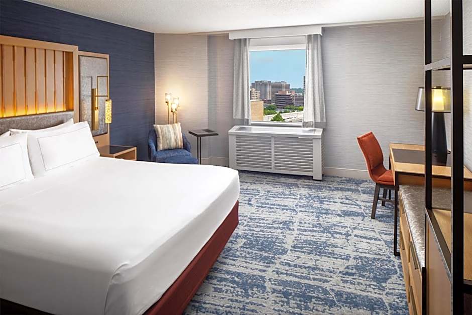 DoubleTree by Hilton Washington DC Silver Spring