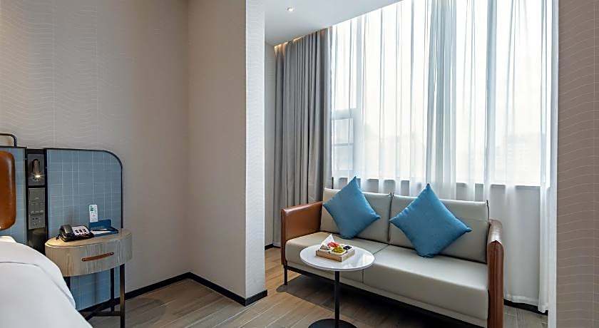 Echarm Hotel Hechi Bama