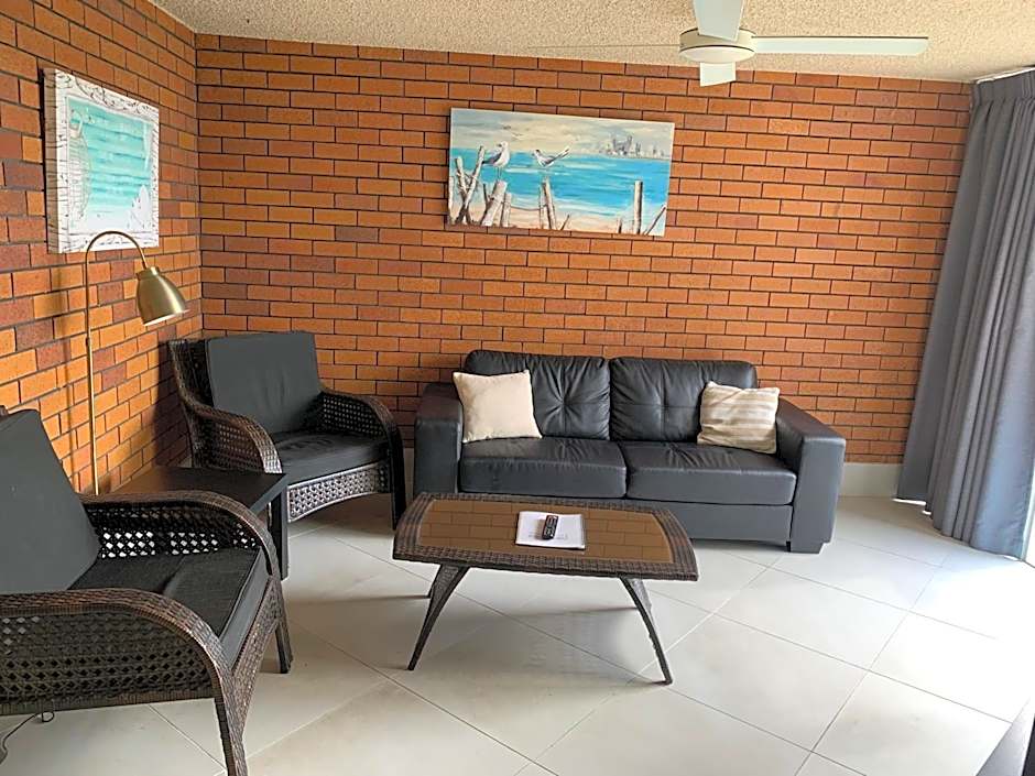 Northpoint Holiday Apartments