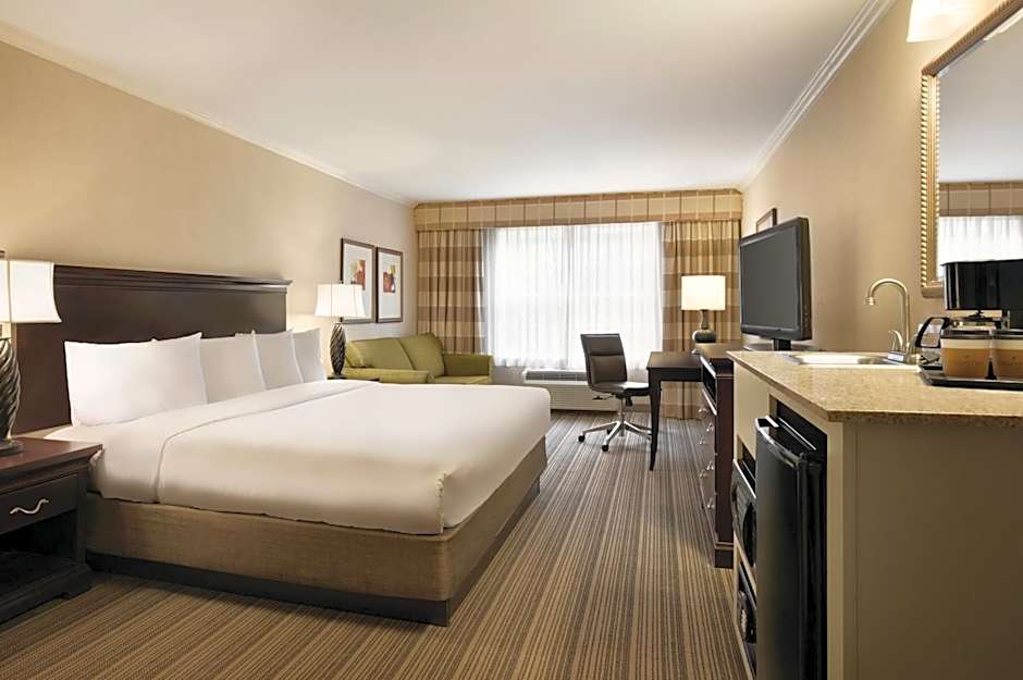 Country Inn & Suites by Radisson, Atlanta Airport North, GA