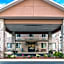 Comfort Inn Whitehall Near Michigan's Adventure