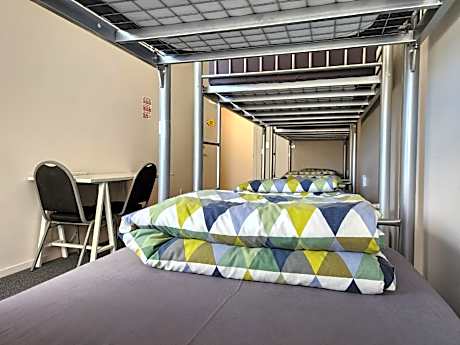 Bed in 6 Bed Mixed Dormitory