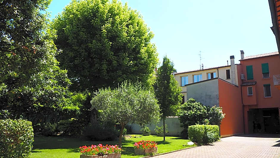 R&B Giardino 34