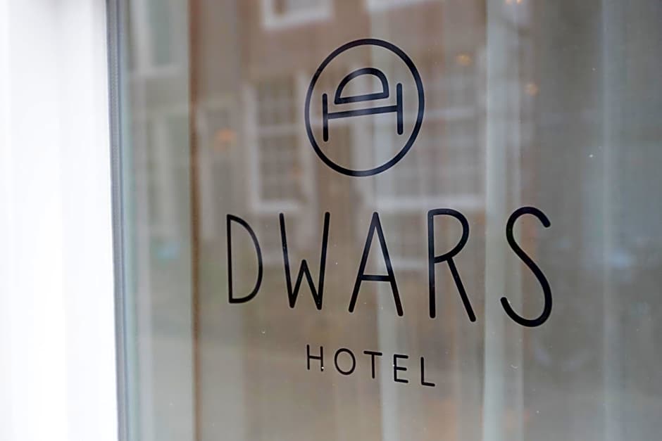 Hotel Dwars