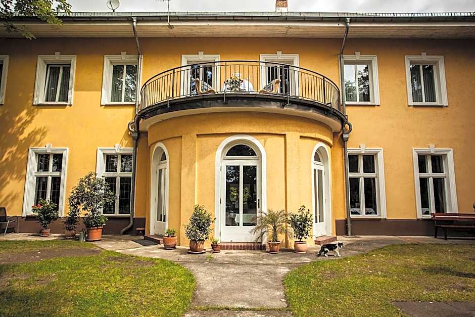 Waldsee Hotel am Wirchensee