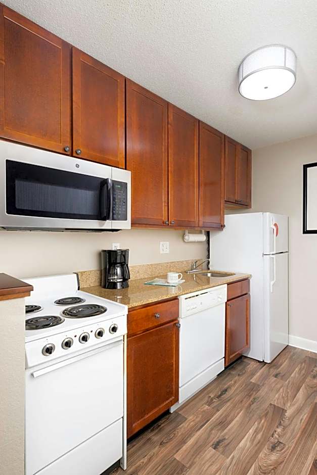 TownePlace Suites by Marriott Bowie Town Center