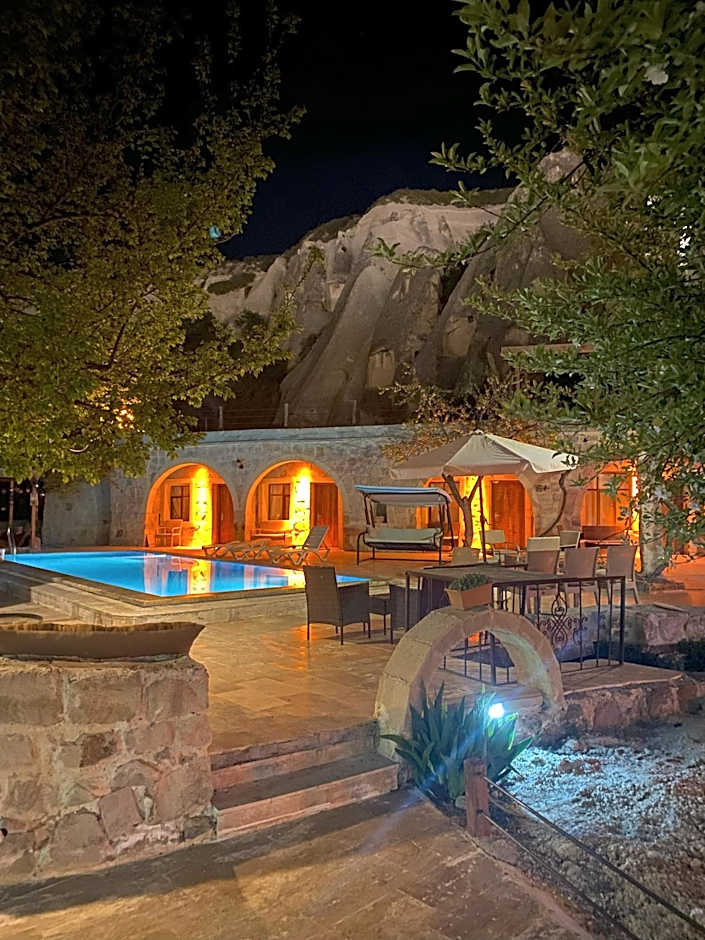 Seven Rock Cave Hotel