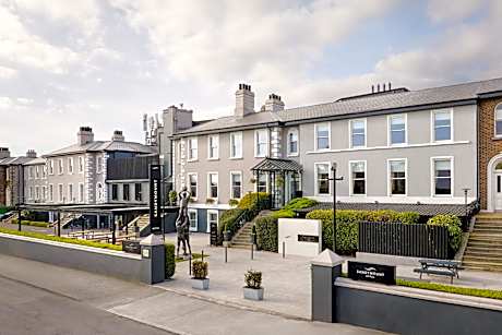 Sandymount Hotel