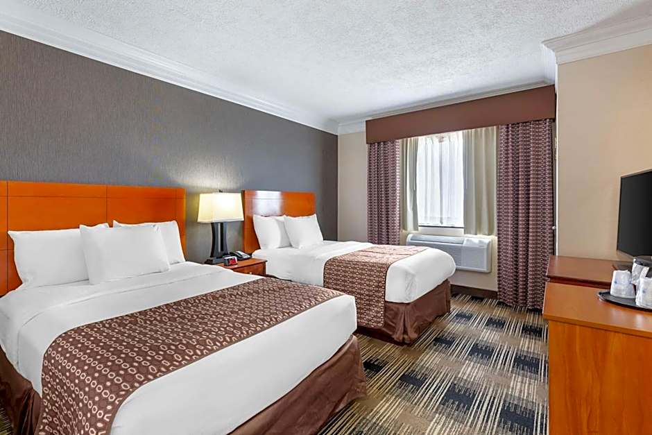 Best Western The Inn At Rochester Airport