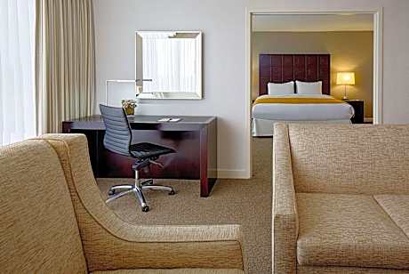 King Room - Non-Smoking