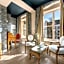 Canal Suites