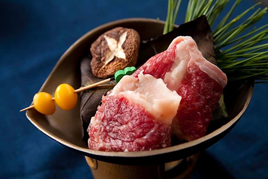 Ryokan Sennari (13 years or older)