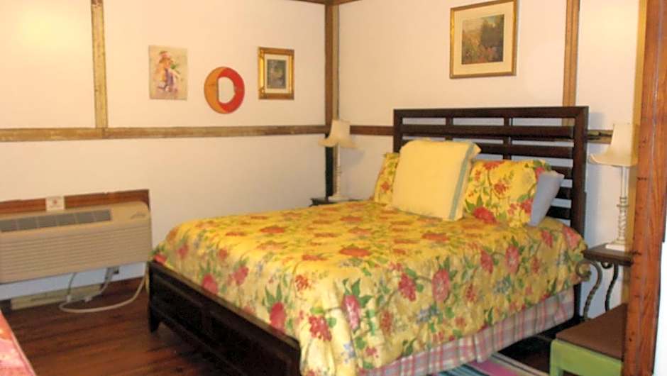 The Main Street Hotel