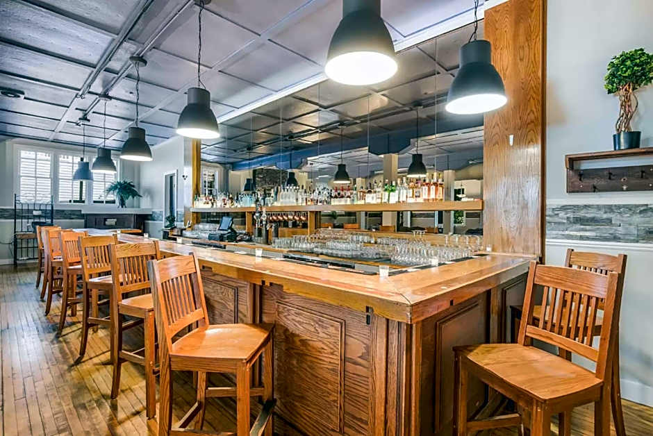 Victorian Inn Elkhart Lake