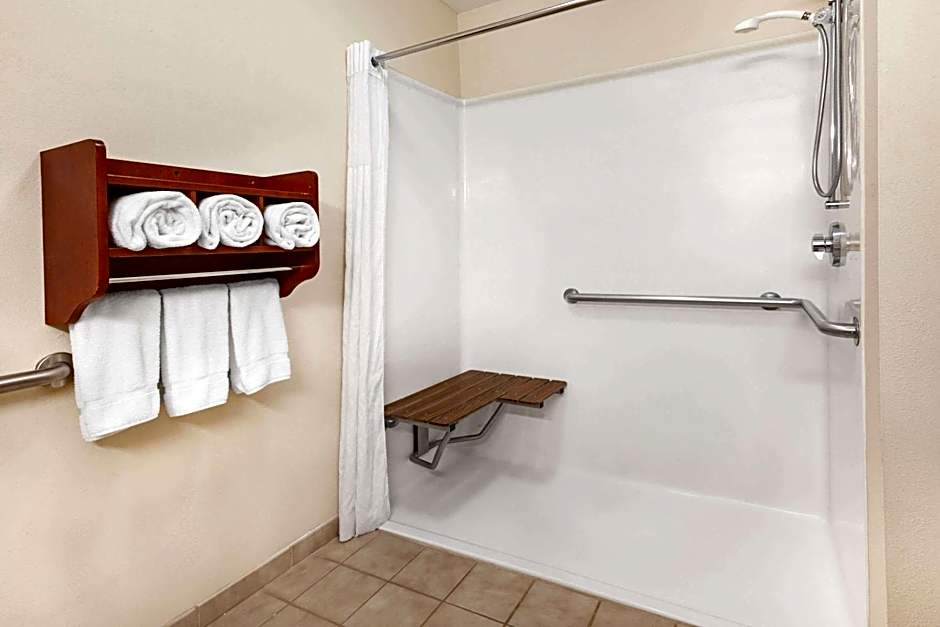 Days Inn by Wyndham Alta Vista