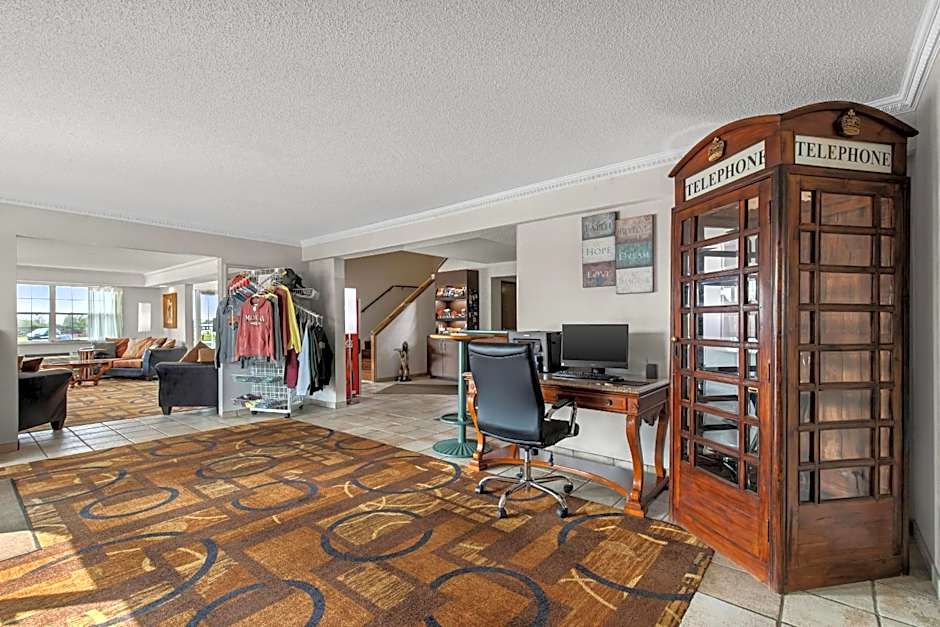 Quality Inn & Suites Manistique