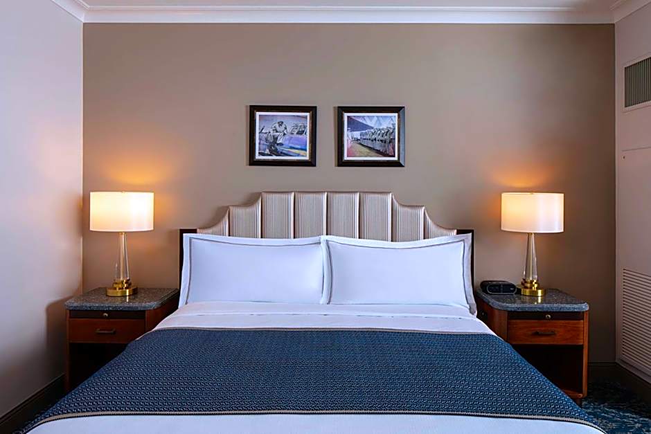 Higgins Hotel, Official Hotel of The National WWII Museum, Curio Collection by Hilton
