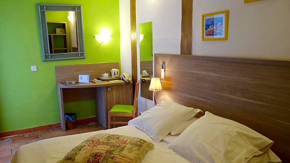 Hotel Le Mas des Ecureuils