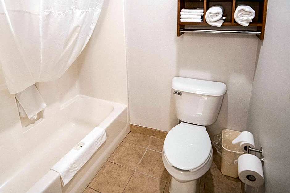 Quality Inn & Suites Watertown