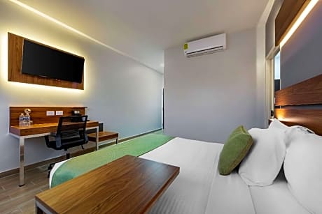 SINGLE QUEEN SIZE BED