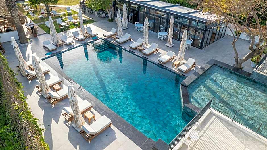 Enki Suess Alaçatı