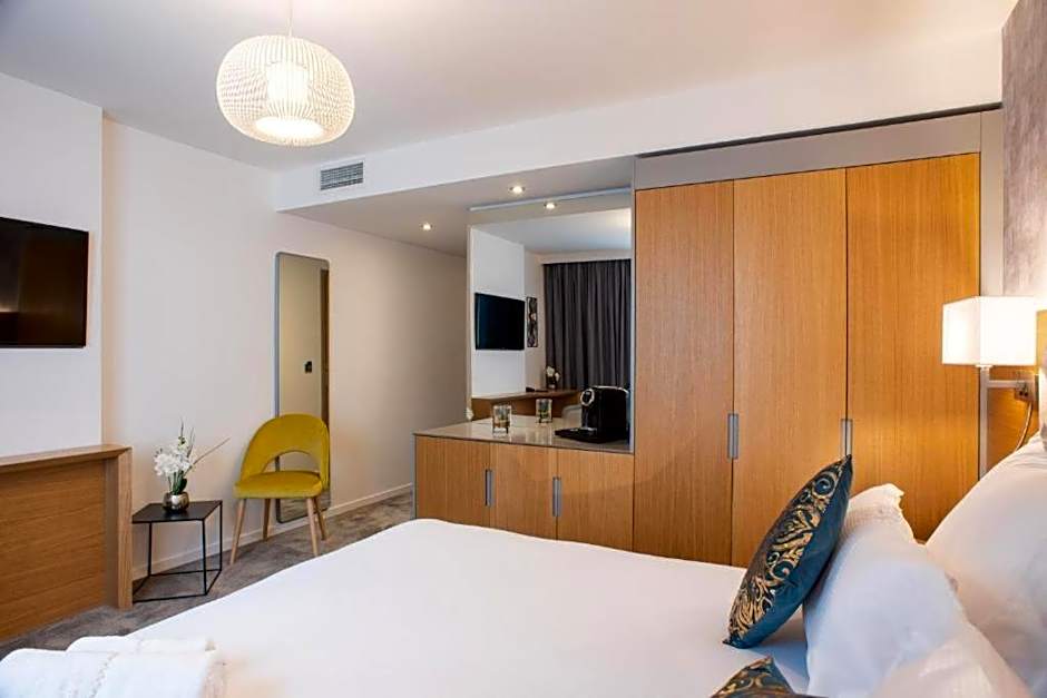 Brit Hotel Paris Orly Rungis